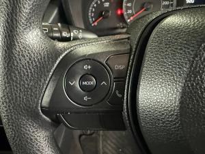 Toyota Corolla Cross 1.8 Xi - Image 9