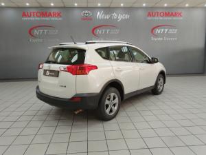 Toyota RAV4 2.0 GX automatic - Image 2