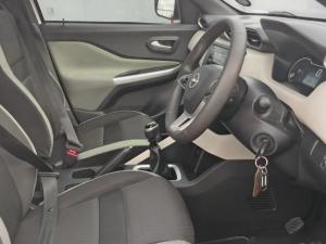 Nissan Magnite 1.0 Visia - Image 10
