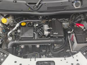 Nissan Magnite 1.0 Visia - Image 24