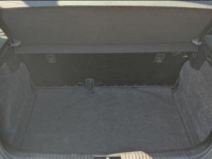 Volkswagen Polo Vivo 1.4 Trendline - Image 23