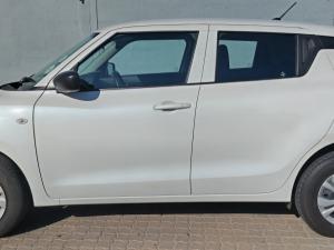 Suzuki Swift 1.2 GA - Image 17
