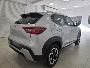 Nissan Magnite 1.0T Acenta Plus CVT - Image 2