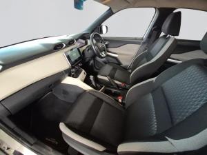 Nissan Magnite 1.0T Acenta CVT - Image 3