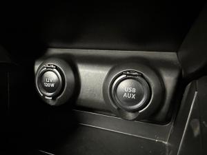 Suzuki Swift 1.2 GLX AMT - Image 10