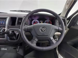 Foton View CS2 2.0TDI Royal Saloon manual - Image 13
