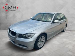 BMW 320i - Image 1