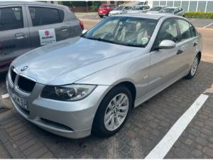 BMW 320i - Image 3