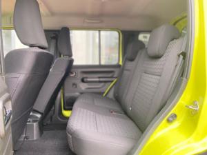 Suzuki Jimny 1.5 GLX AllGrip 5-door manual - Image 13