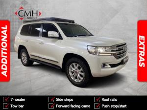 Toyota Land Cruiser 200 4.5D-4D V8 VX - Image 1