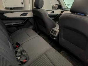 Mahindra XUV700 2.0T AX5 - Image 8
