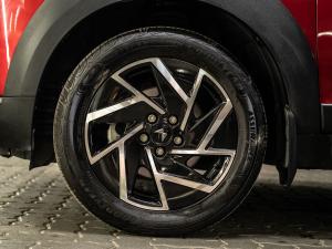 Mahindra XUV 3XO 1.2T AX7L - Image 14