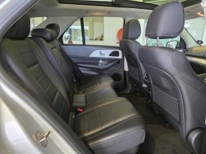 Mercedes-Benz GLE GLE400d 4Matic - Image 12
