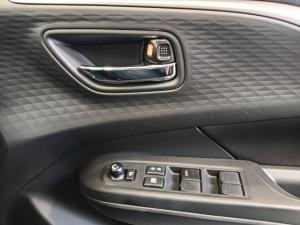 Suzuki Swift 1.2 GL+ manual - Image 17