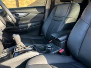 Nissan X-Trail 2.5 4x4 Acenta Tech - Image 10