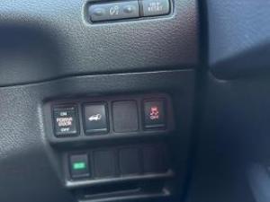 Nissan X-Trail 2.5 4x4 Acenta Tech - Image 12