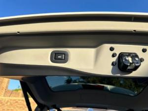 Nissan X-Trail 2.5 4x4 Acenta Tech - Image 7