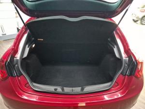 Alfa Romeo Giulietta 1750TBi Veloce - Image 10