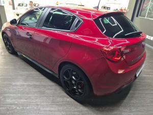 Alfa Romeo Giulietta 1750TBi Veloce - Image 5
