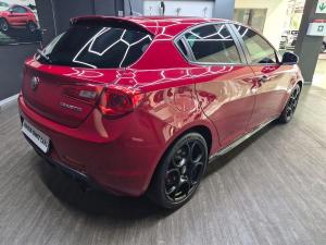 Alfa Romeo Giulietta 1750TBi Veloce - Image 7