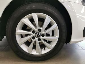Volkswagen Polo Vivo hatch 1.4 Life - Image 11
