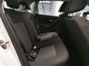 Volkswagen Polo Vivo hatch 1.4 Life - Image 12