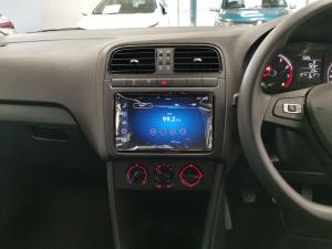 Volkswagen Polo Vivo hatch 1.4 Life - Image 15
