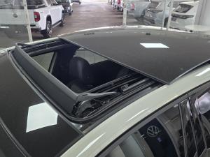 Volkswagen Taigo 1.0TSI R-Line - Image 10