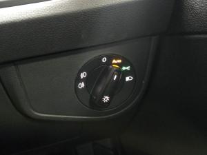 Volkswagen Taigo 1.0TSI R-Line - Image 19