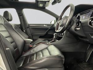 Volkswagen Golf VII GTi 2.0 TSI DSG - Image 10