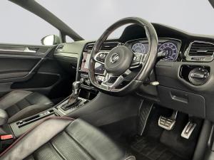 Volkswagen Golf VII GTi 2.0 TSI DSG - Image 14