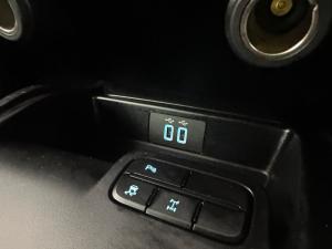 Ford Everest 2.0D BI-TURBO XLT automatic - Image 8