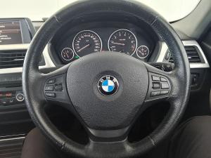 BMW 3 Series 320i - Image 16
