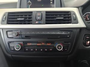 BMW 3 Series 320i - Image 18