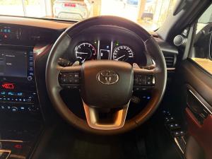 Toyota Fortuner 2.8GD-6 48V 4x4 VX - Image 10