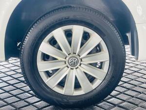 Volkswagen Kombi 2.0TDI SWB Trendline Launch Edition - Image 20