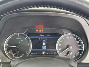 Nissan Navara 2.5DDTi double cab LE Plus 4x4 - Image 8