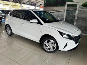 Hyundai i20 1.4 Motion auto - Image 1