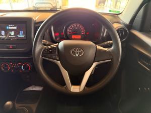 Toyota Vitz 1.0 - Image 13