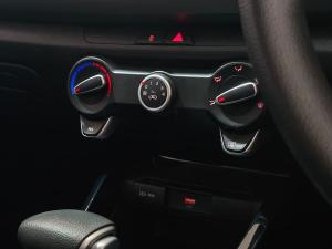 Kia Rio hatch 1.4 LS auto - Image 14