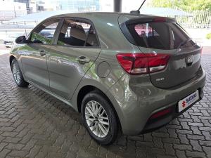 Kia Rio hatch 1.4 LS auto - Image 5
