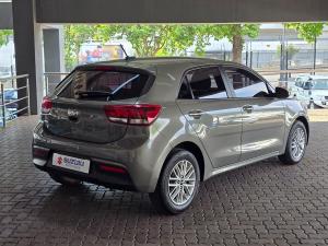 Kia Rio hatch 1.4 LS auto - Image 7