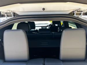 Land Rover Discovery Sport D200 R-Dynamic SE - Image 14