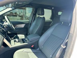 Land Rover Discovery Sport D200 R-Dynamic SE - Image 8