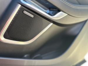 Jaguar E-Pace D200 AWD R-Dynamic SE - Image 11