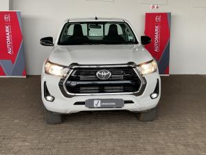 Toyota Hilux 2.4GD-6 single cab Raider manual - Image 4