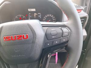 Isuzu D-Max 1.9TD double cab LS X-Rider auto - Image 10