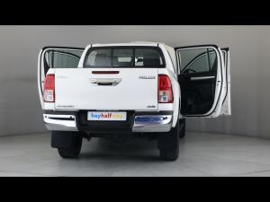 Toyota Hilux 2.4GD-6 double cab 4x4 Raider manual - Image 24