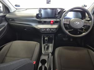 Hyundai i20 1.4 Motion auto - Image 6