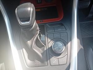 Toyota RAV4 2.0 GX-R AWD - Image 13